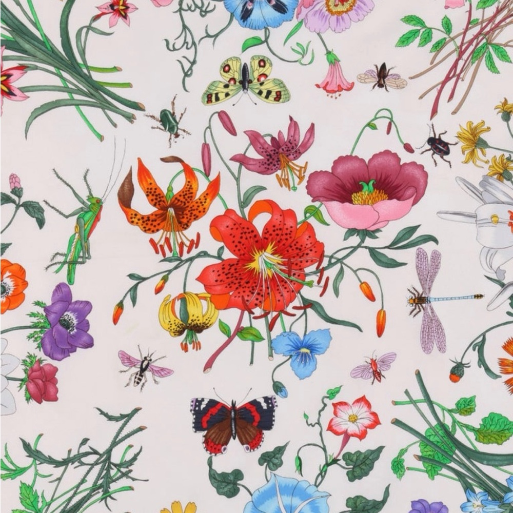 New Authentic Gucci Flora Print Silk Scarf - Picture 4 of 8